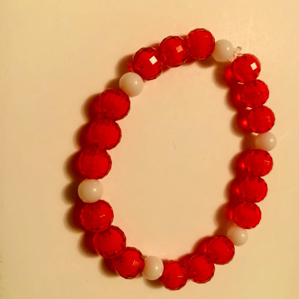 White and Red Simple but elegant bracelet
